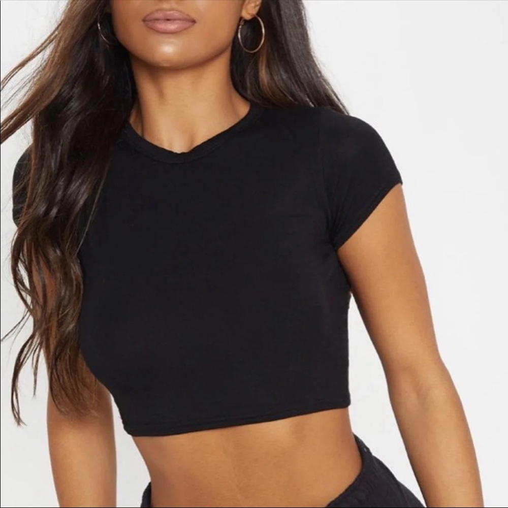 Black crop top